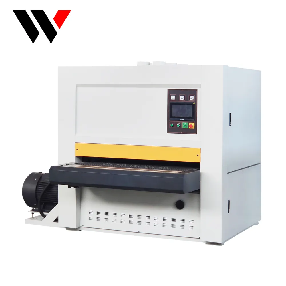 Wood panel sanding machine with wide belt heads for calibrating and finishing